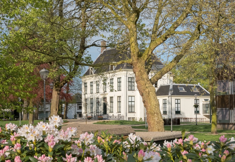 Foto van het gemeentehuis Hillegom